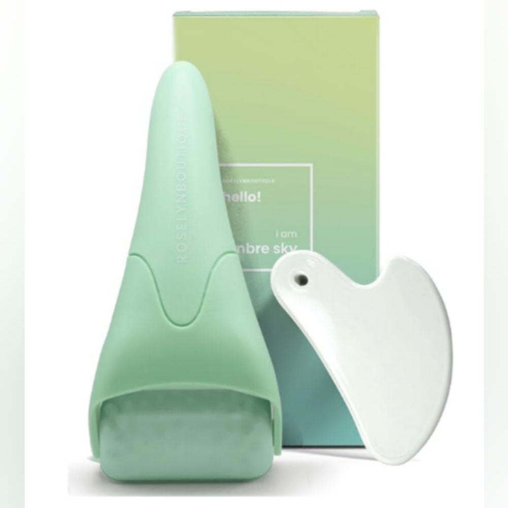 RoselynBoutique Ice Roller & Gua Sha NWT
